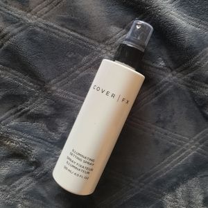Cover FX setting spray